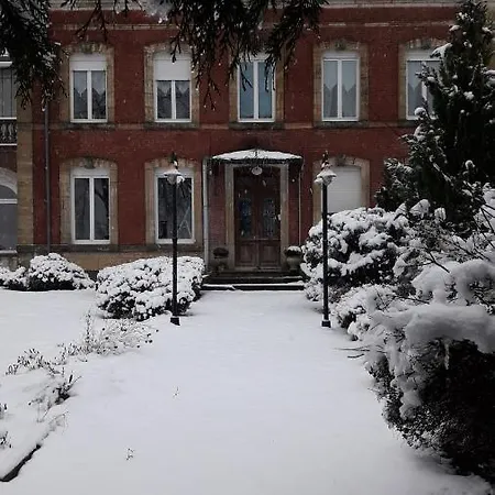 Bonnefontaine, Meubles De Tourisme * Rimogne